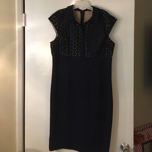 Like new Ann Taylor dress w/ bodice cut out.